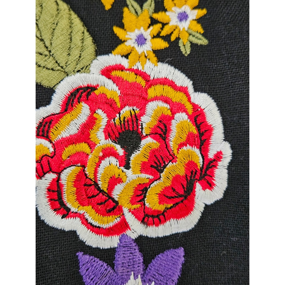 VTG  BOHO Floral Hungarian Folk Vest Black Red Piping Button Front USA Size 10 - Picture 10 of 10